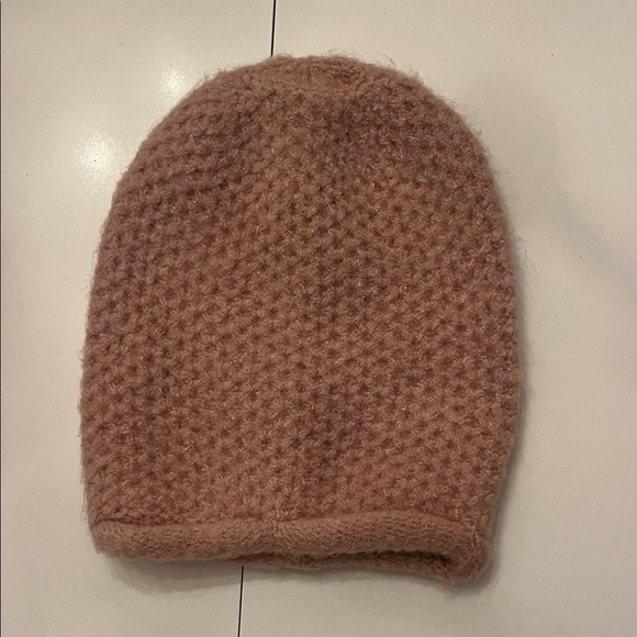 Free People Accessories - Free People Blush Knit Beanie